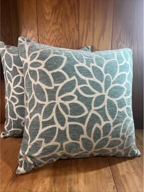 Pier 1 Damask Teal Floral Throw Pillows 19”x19”, Set Of 2